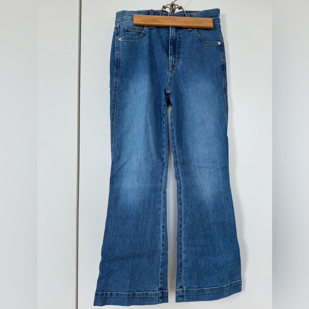 Veronica Beard Jeans, Carson Ankle Flare, High rise